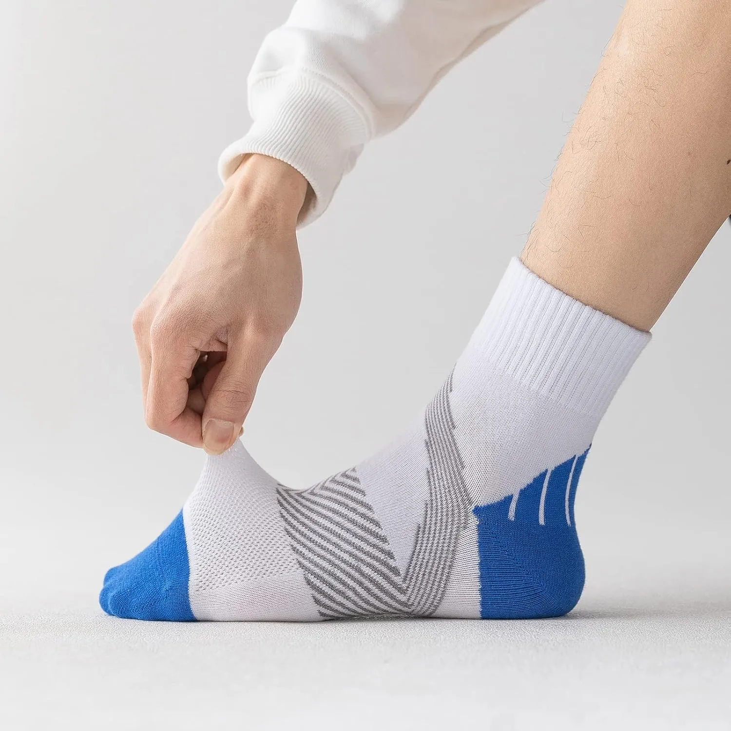 J.WMEET Men's Quarter Ankle Socks Athletic Running Hiking Cushion Performance Ventilation Sports Cotton Socks 6 Pack