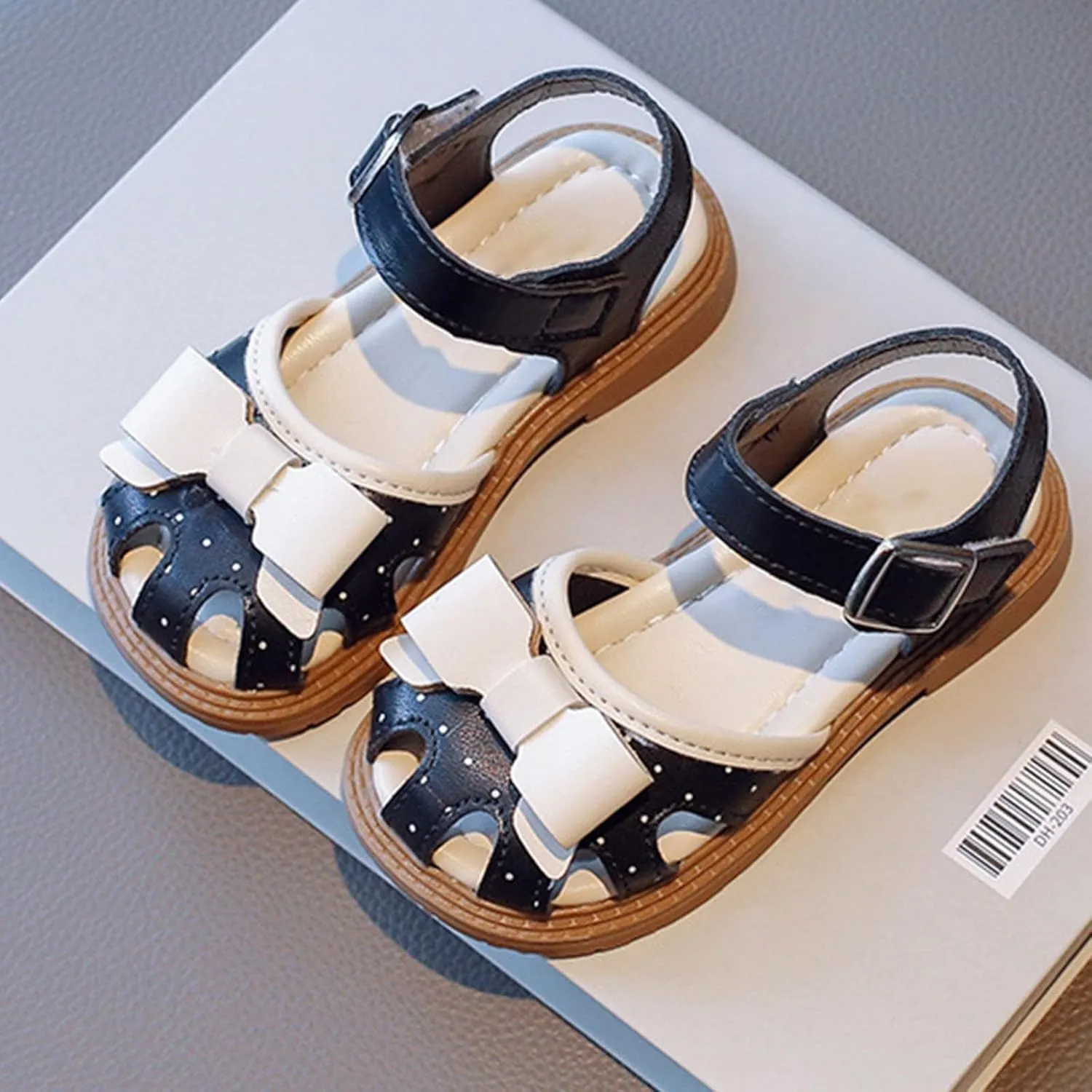 Little Girl Hollowed Out Princess Shoes Baby Summer Baotou Soft Soled Beach Shoes Bow Adjustable Size Sandals for Kids