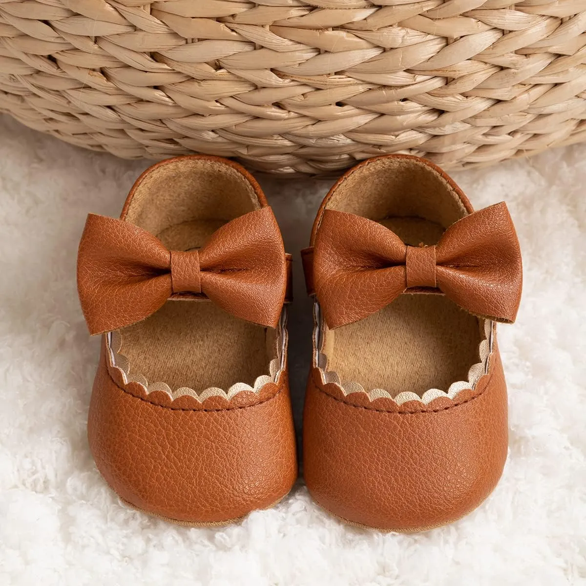 Meckior Infant Baby Girls Soft Sole Bowknot Princess Wedding Dress Mary Jane Flats Prewalker Newborn Light Baby Sneaker Shoes