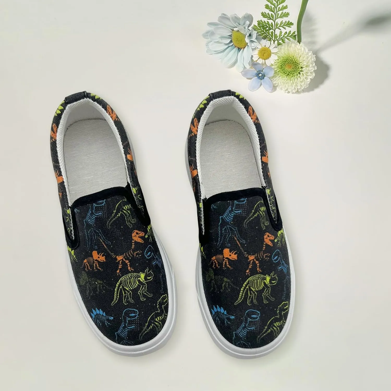Unisex Canvas Sneakers Comfortable Breathable Casual Toddler Shoes Non-Slip Toddler Girl Sneakers